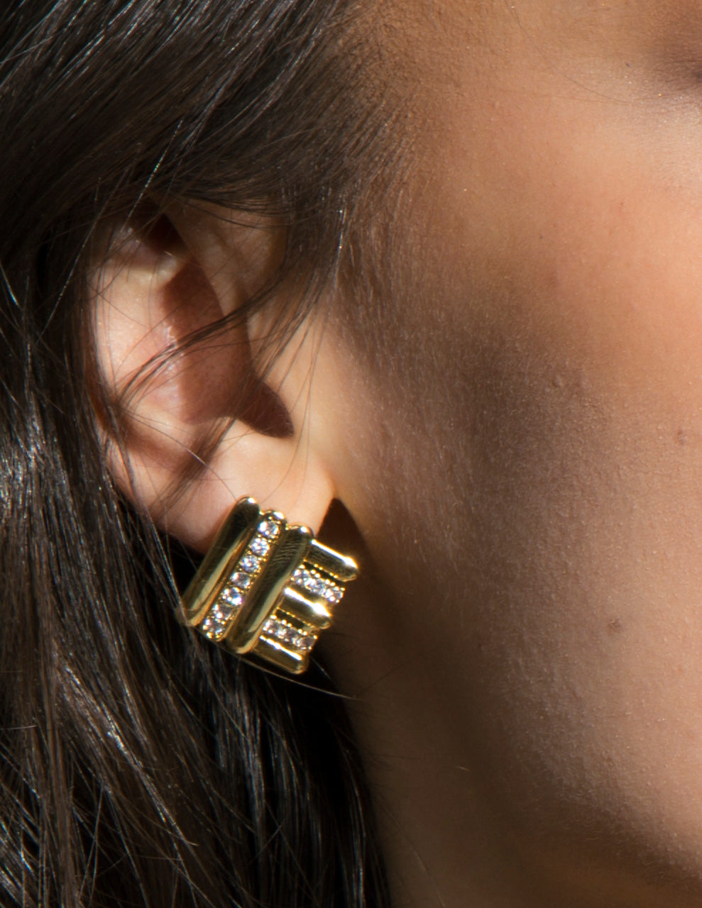 CUBIC button earrings