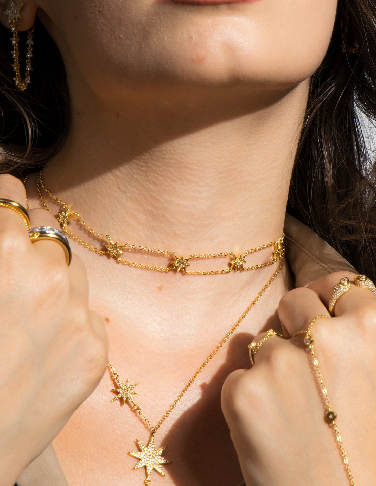 GLOW choker necklace