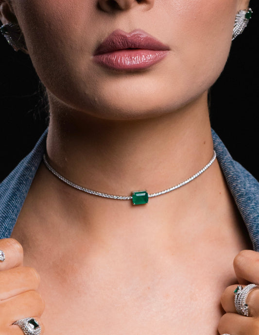 Emerald tennis choker